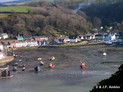 Fishguard Harbour at low tide FG2