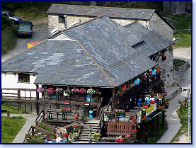 Ski Lodge5