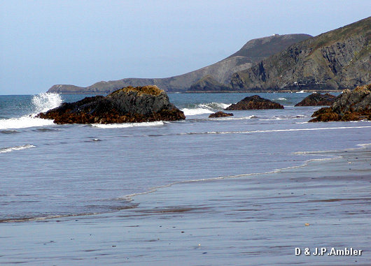 Tresaith 10