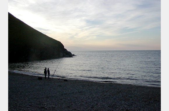 fishing at Cwmtydu